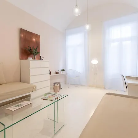 K8 Kecskemeti Apartmán